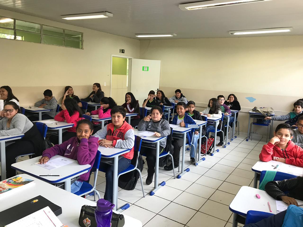 No dia 24 de setembro, aconteceu nas escolas jurisdicionadas a este NRE a 3ª Edição da Prova Paraná. Participaram da avaliação alunos do 6º ao 9º ano do Ensino Fundamental, bem como os que encontram-se no Ensino Médio e na EJA (Educação de Jovens e Adultos), os quais responderam às questões de Português e Matemática focadas nas habilidades de leitura e interpretação, bem como na resolução de problemas.