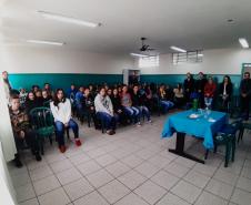 Escolas estaduais do município de Wenceslau Braz/PR, participaram entre os dias 19 a 22 de agosto de encontros voltados ao combate à violência e a construção da cultura da paz âmbito familiar. 