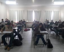 No dia 24 de setembro, aconteceu nas escolas jurisdicionadas a este NRE a 3ª Edição da Prova Paraná. Participaram da avaliação alunos do 6º ao 9º ano do Ensino Fundamental, bem como os que encontram-se no Ensino Médio e na EJA (Educação de Jovens e Adultos), os quais responderam às questões de Português e Matemática focadas nas habilidades de leitura e interpretação, bem como na resolução de problemas.