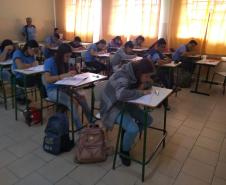 No dia 24 de setembro, aconteceu nas escolas jurisdicionadas a este NRE a 3ª Edição da Prova Paraná. Participaram da avaliação alunos do 6º ao 9º ano do Ensino Fundamental, bem como os que encontram-se no Ensino Médio e na EJA (Educação de Jovens e Adultos), os quais responderam às questões de Português e Matemática focadas nas habilidades de leitura e interpretação, bem como na resolução de problemas.