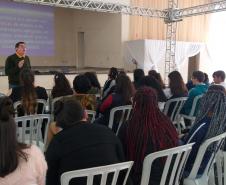 O Núcleo Regional de Educação de Wenceslau Braz em parceria com a FAFIT  (Faculdades Integradas de Itararé), promoveu no dia 09 de outubro um curso sobre “Metodologias na Educação Infantil”. 