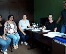 O Núcleo Regional de Educação de Wenceslau Braz, representado pelo chefe Joaquim Gabriel Faustinoni  juntamente com a técnica do NCPM ( Núcleo de Cooperação Pedagógica com os Municípios) Cristina Isabel, visitaram no decorrer do mês de fevereiro as Secretárias Municipais de Educação, onde realizaram a entrega de coleções de exemplares do Referencial Curricular do Paraná para que as mesmas distribuam entre suas escolas.