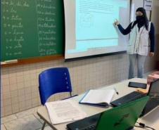 Depois de um ano sem aulas presenciais, estudantes da 
Rede Estadual dos municípios de Arapoti e Wenceslau Braz, aos poucos estão retornando às atividades.