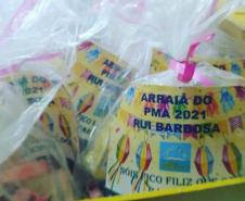 Na última segunda -feira, 28 de junho, o Colégio Estadual Rui Barbosa, município de Arapoti, promoveu, através do Programa Mais Aprendizagem um grande arraia para seus alunos. 