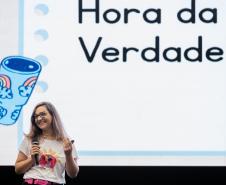 Mais do que transmitir conhecimentos, um bom professor é aquele que cria espaços de troca e diálogo com seus alunos. Um exemplo disso é a professora Franciele Pastori
