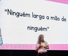 Mais do que transmitir conhecimentos, um bom professor é aquele que cria espaços de troca e diálogo com seus alunos. Um exemplo disso é a professora Franciele Pastori