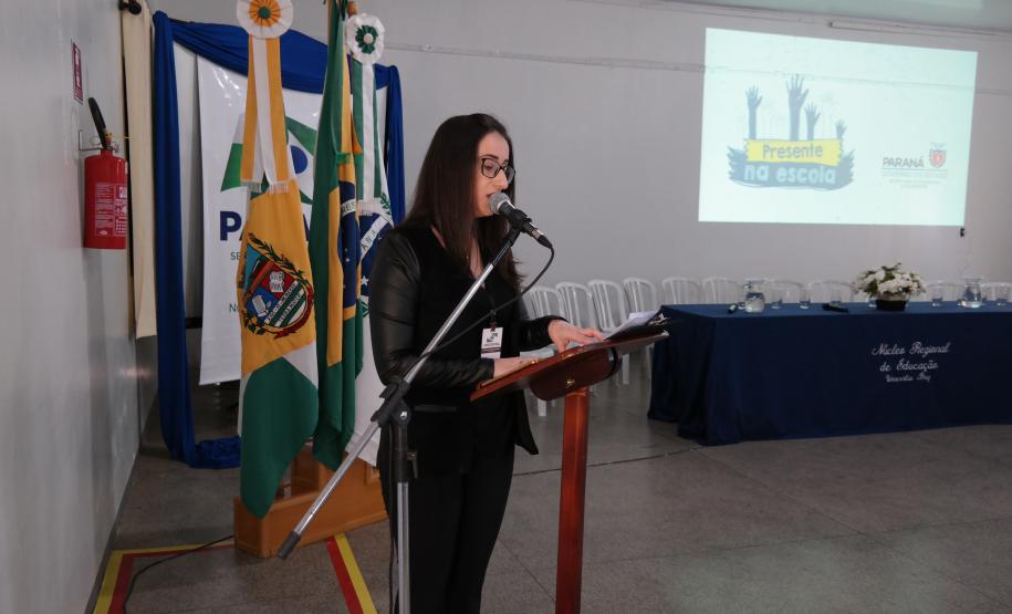 Aconteceu na manhã da última quinta-feira (06), nas dependências do Rotary Club de Wenceslau Braz o lançamento do Programa Presente na Escola, o qual tem como objetivo monitorar diariamente a frequência dos estudantes e trabalhar de forma integrada à Rede de Proteção de Crianças e Adolescentes no combate ao abandono e evasão escolar.