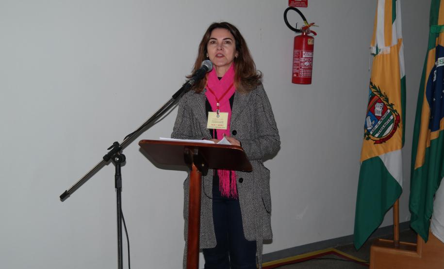 Aconteceu na manhã da última quinta-feira (06), nas dependências do Rotary Club de Wenceslau Braz o lançamento do Programa Presente na Escola, o qual tem como objetivo monitorar diariamente a frequência dos estudantes e trabalhar de forma integrada à Rede de Proteção de Crianças e Adolescentes no combate ao abandono e evasão escolar.