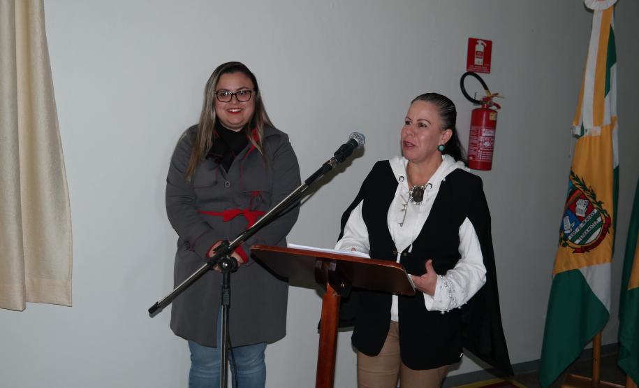 Aconteceu na manhã da última quinta-feira (06), nas dependências do Rotary Club de Wenceslau Braz o lançamento do Programa Presente na Escola, o qual tem como objetivo monitorar diariamente a frequência dos estudantes e trabalhar de forma integrada à Rede de Proteção de Crianças e Adolescentes no combate ao abandono e evasão escolar.