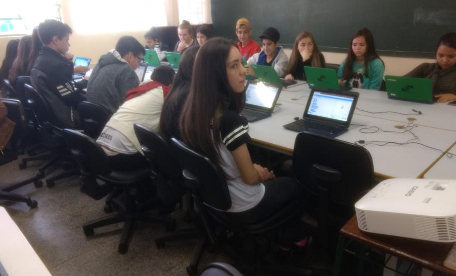 Foram realizados durante todo o mês de maio no NRE de Wenceslau Braz, diversos eventos de Scratch Day pela CRTE de Wenceslau Braz. Os assessores pedagógicos em tecnologias educacionais, Kheronn e Lismeire ministraram oficinas para professores e alunos envolvendo programação no Scratch.