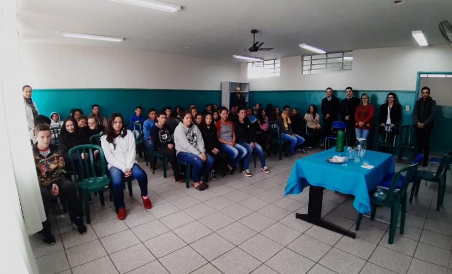 Escolas estaduais do município de Wenceslau Braz/PR, participaram entre os dias 19 a 22 de agosto de encontros voltados ao combate à violência e a construção da cultura da paz âmbito familiar.