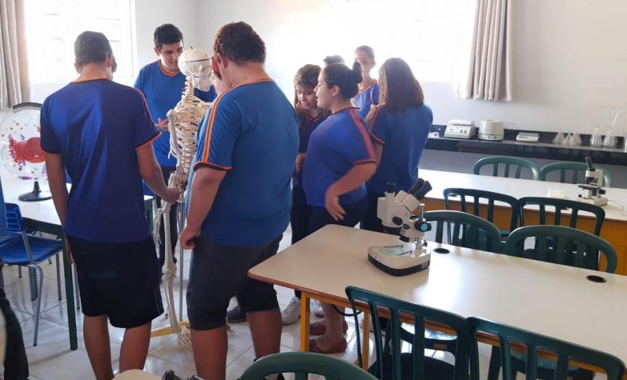 No dia 03 de setembro foi inaugurado o Laboratório de Ciências da Escola Estadual Newton Sampaio, situado no município de São José da Boa Vista.