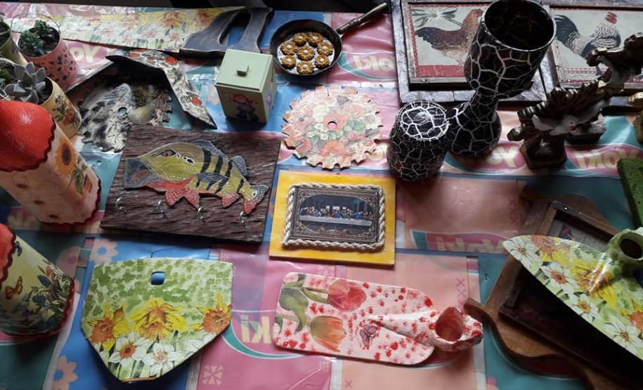 No dia 06 de novembro o Colégio Estadual do Campo Cerrado das Cinzas, de Arapoti, abriu as portas para comunidade, oferecendo alguns atendimentos gratuitos.