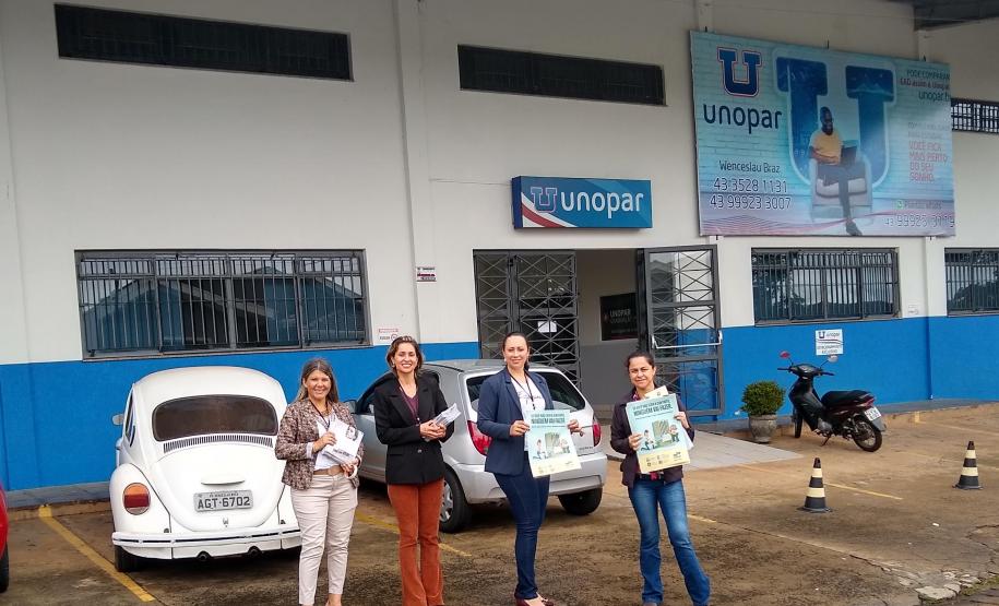 "Dia D - de Combate ao Aedes aegypti" - NRE de Wenceslau Braz e Estabelecimentos de Ensino. Cientes que a medida em que avançamos nos períodos climáticos de maiores temperaturas, neste caso, o verão, período de grande incidência de casos de dengue, o "Dia D - de Combate ao Aedes aegypti" realizado em 18 de dezembro de 2019, tem como objetivo intensificar a mobilização de um maior número de pessoas para que assumam ações de combate ao mosquito Aedes aegypti como hábito contínuo.