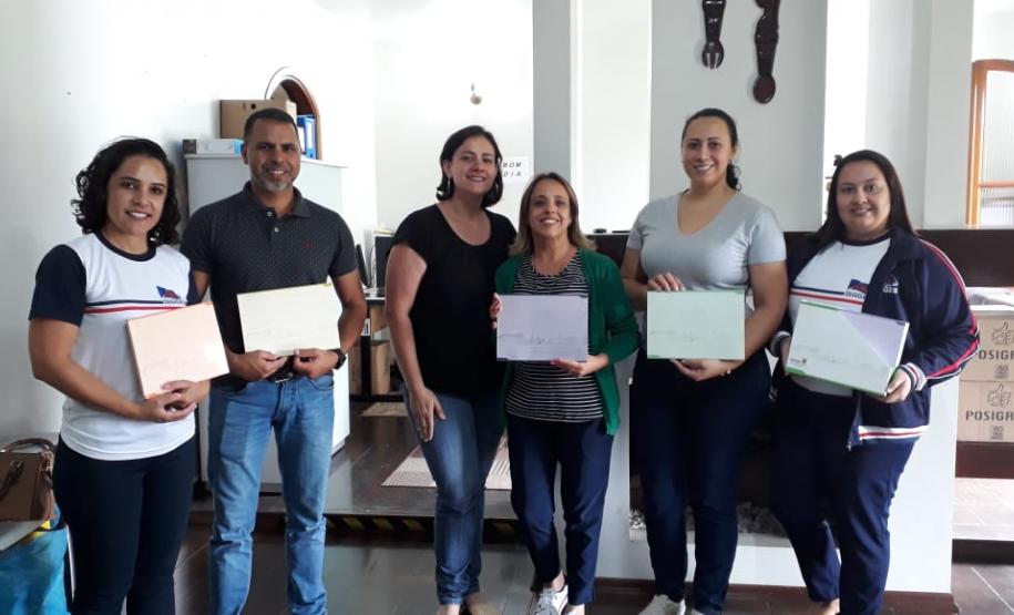 O Núcleo Regional de Educação de Wenceslau Braz, representado pelo chefe Joaquim Gabriel Faustinoni  juntamente com a técnica do NCPM ( Núcleo de Cooperação Pedagógica com os Municípios) Cristina Isabel, visitaram no decorrer do mês de fevereiro as Secretárias Municipais de Educação, onde realizaram a entrega de coleções de exemplares do Referencial Curricular do Paraná para que as mesmas distribuam entre suas escolas.