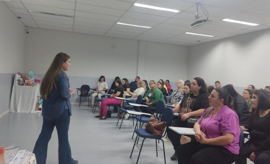 No dia 11 de abril de 2023, aconteceu na UNOPAR, em Wenceslau Braz,  a 1° FORMAÇÃO do PROGRAMA MAIS APRENDIZAGEM, com 8h de certificação para professores(as) que atuam nas turmas e para Pedagogos(as) que são responsáveis pelo o acompanhamento do Programa.