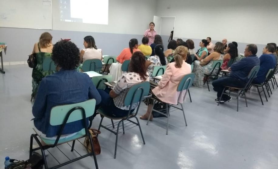 A Formação dos profissionais pedagogos foi realizada com as equipes pedagógicas de todas as 33 escolas jurisdicionadas ao núcleo de  Wenceslau Braz.