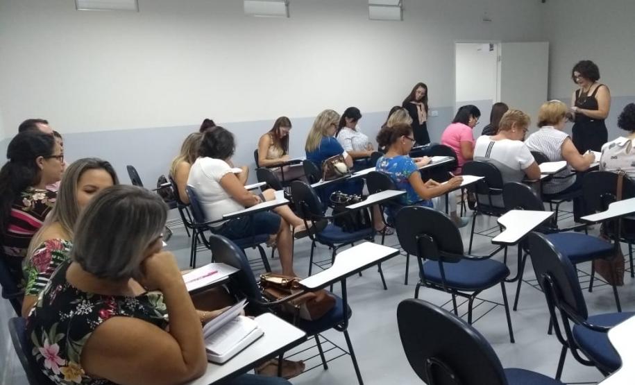 A Formação dos profissionais pedagogos foi realizada com as equipes pedagógicas de todas as 33 escolas jurisdicionadas ao núcleo de  Wenceslau Braz.